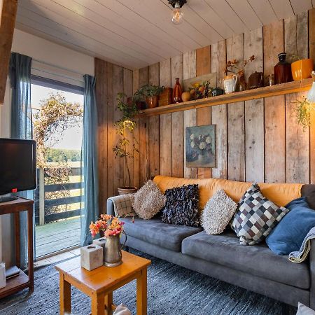 Holiday Home Polderzicht By Interhome Zuid-Beijerland Dış mekan fotoğraf